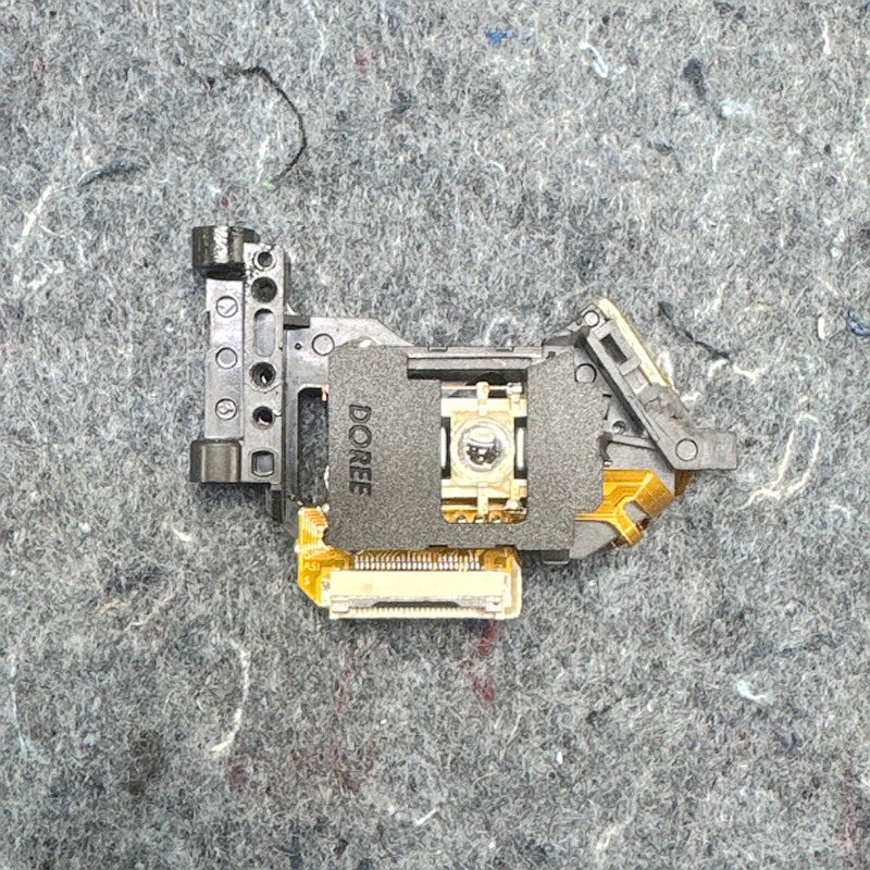 2pcs Lot Brand New Doree DVP06 DVP 06 Mobile DVD Radio Player Laser Lens Optical Pick Ups Bloc Optique